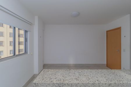 Apartamento à venda com 35m², 1 quarto e 1 vaga Apartamento à venda com 35m², 1 quarto e 1 vagaCozinha