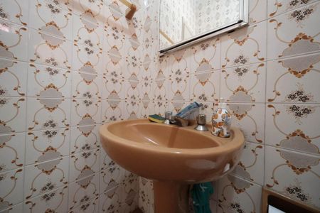 Casa à venda com 90m², 3 quartos e 3 vagasBanheiro