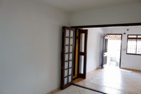 Sala de casa para alugar com 3 quartos, 213m² em Jaguaribe, Osasco