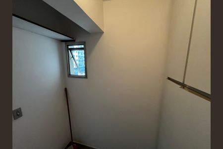 Apartamento para alugar com 85m², 3 quartos e 2 vagasQuarto de Serviço