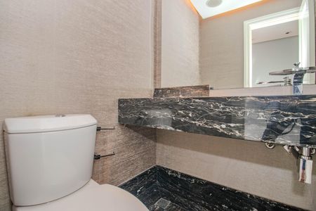 Apartamento à venda com 600m², 6 quartos e 5 vagasLavabo