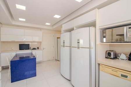 Apartamento à venda com 600m², 6 quartos e 5 vagasCozinha e Área de Serviço