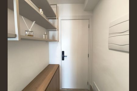 Apartamento à venda com 65m², 2 quartos e 1 vagaEntrada