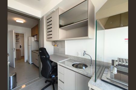 Apartamento à venda com 65m², 2 quartos e 1 vagaÁrea de Serviço