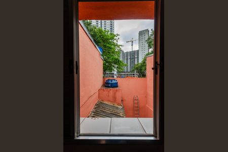 Casa de condomínio à venda com 120m², 2 quartos e 1 vaga Casa de condomínio à venda com 120m², 2 quartos e 1 vagaQuarto 1 - Janela