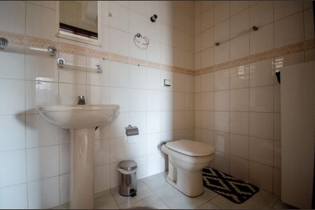 Apartamento para alugar com 100m², 3 quartos e 2 vagasBanheiro Social
