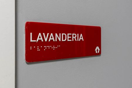 Studio para alugar com 35m², 1 quarto e sem vaga Studio para alugar com 35m², 1 quarto e sem vagaÁrea comum - Lavanderia