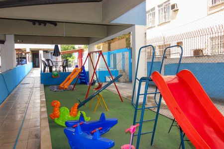 Apartamento para alugar com 60m², 2 quartos e 1 vagaÁrea comum - Playground