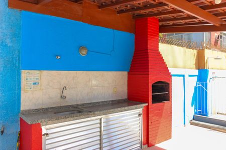 Apartamento para alugar com 60m², 2 quartos e 1 vagaÁrea comum - Churrasqueira