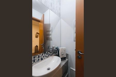 Apartamento à venda com 100m², 3 quartos e 2 vagasLavabo