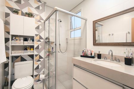 Apartamento à venda com 100m², 3 quartos e 2 vagasBanheiro da Suíte 