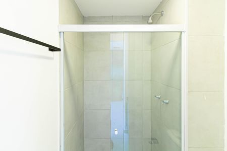 Banheiro de apartamento à venda com 1 quarto, 30m² em Barra Funda, São Paulo