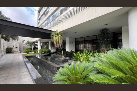 Apartamento para alugar com 90m², 1 quarto e 2 vagas Apartamento para alugar com 90m², 1 quarto e 2 vagasEntrada