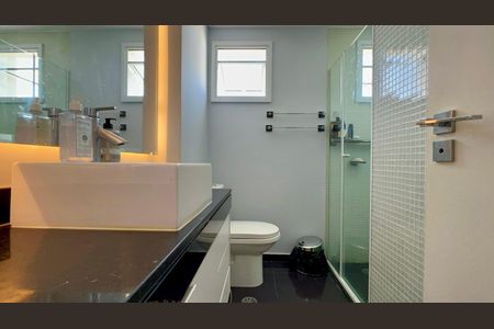 Apartamento para alugar com 90m², 1 quarto e 2 vagas Apartamento para alugar com 90m², 1 quarto e 2 vagasBanheiro da Suíte