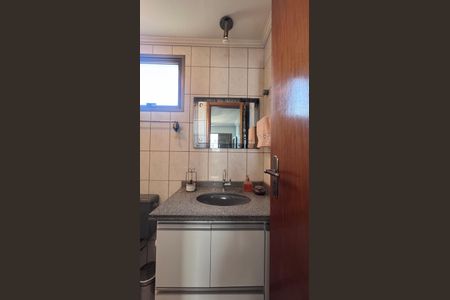 Apartamento à venda com 90m², 3 quartos e 2 vagasBanheiro da Suíte