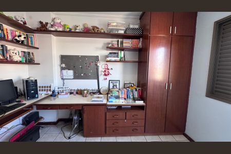 Apartamento à venda com 90m², 3 quartos e 2 vagasQuarto 1