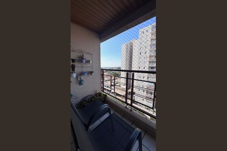 Apartamento à venda com 90m², 3 quartos e 2 vagasVaranda