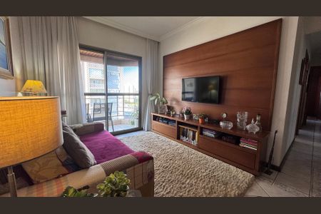 Apartamento à venda com 90m², 3 quartos e 2 vagasSala