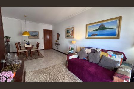 Apartamento à venda com 90m², 3 quartos e 2 vagasSala