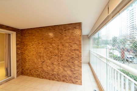 Varanda da Sala de apartamento à venda com 3 quartos, 107m² em Empresarial 18 do Forte, Barueri