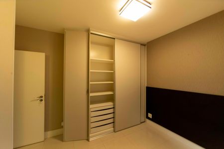 Apartamento à venda com 107m², 3 quartos e 2 vagasSuíte