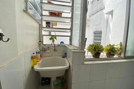 Apartamento à venda com 70m², 2 quartos e sem vagaÁrea de Serviço