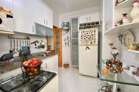 Apartamento à venda com 70m², 2 quartos e sem vagaCozinha