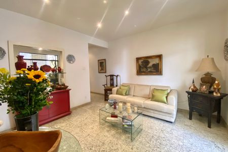 Sala de apartamento à venda com 2 quartos, 70m² em Copacabana, Rio de Janeiro