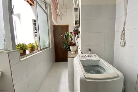 Apartamento à venda com 70m², 2 quartos e sem vagaÁrea de Serviço