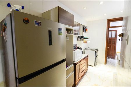Apartamento à venda com 100m², 3 quartos e 1 vaga Apartamento à venda com 100m², 3 quartos e 1 vagaCozinha