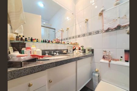 Apartamento à venda com 100m², 3 quartos e 2 vagasBanheiro Social