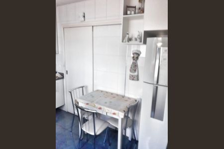 Apartamento à venda com 100m², 3 quartos e 2 vagasCozinha