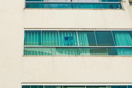 Apartamento para alugar com 63m², 2 quartos e 1 vagaPlaca