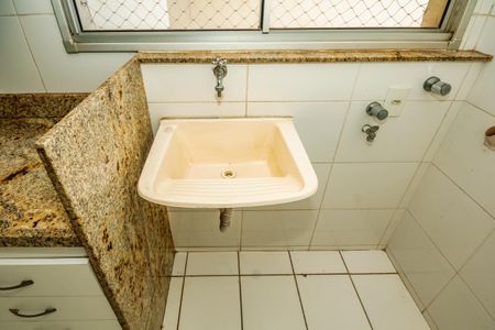 Apartamento para alugar com 63m², 2 quartos e 1 vagaÁrea de Serviço