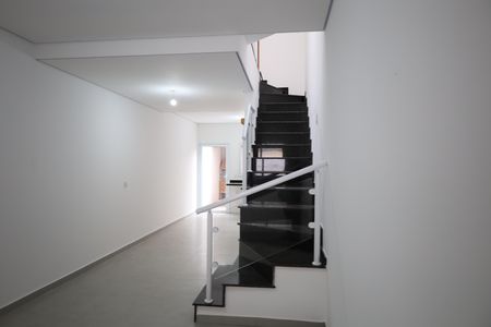 Casa à venda com 114m², 3 quartos e 2 vagasSala
