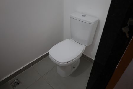 Casa à venda com 114m², 3 quartos e 2 vagasBanheiro