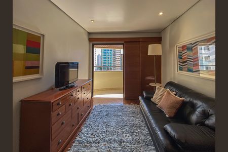 Sala de apartamento para alugar com 1 quarto, 49m² em Indianópolis, São Paulo