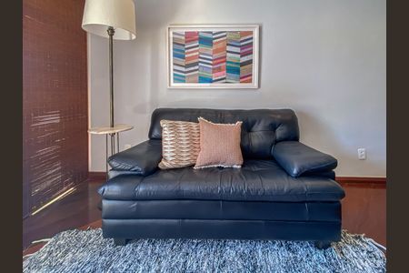 Sala de apartamento para alugar com 1 quarto, 49m² em Indianópolis, São Paulo