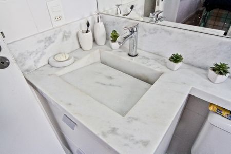 Apartamento à venda com 57m², 2 quartos e 1 vagaBanheiro da Suíte