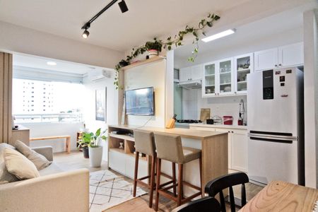 Sala de apartamento à venda com 2 quartos, 57m² em Vila Mangalot, São Paulo