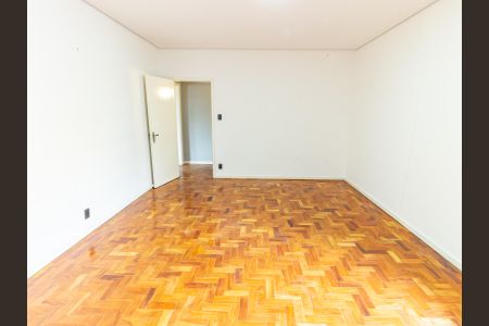 Casa à venda com 220m², 4 quartos e 3 vagas Casa à venda com 220m², 4 quartos e 3 vagasQuarto 3