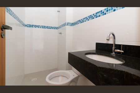 Apartamento à venda com 37m², 2 quartos e sem vaga Apartamento à venda com 37m², 2 quartos e sem vagaBanheiro