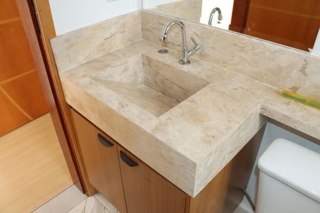 Casa de condomínio para alugar com 158m², 3 quartos e 4 vagasBanheiro da Suíte