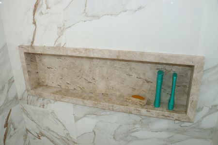 Casa de condomínio para alugar com 158m², 3 quartos e 4 vagasBanheiro da Suíte