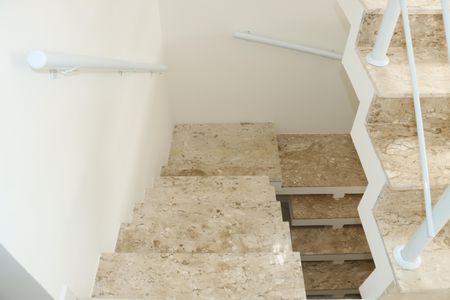 Casa de condomínio para alugar com 158m², 3 quartos e 4 vagasEscada