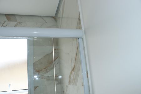 Casa de condomínio para alugar com 158m², 3 quartos e 4 vagasBanheiro Social