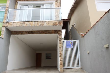 Casa de condomínio para alugar com 158m², 3 quartos e 4 vagasFachada