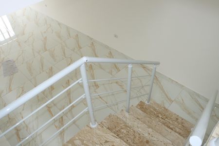 Casa de condomínio para alugar com 158m², 3 quartos e 4 vagasEscada