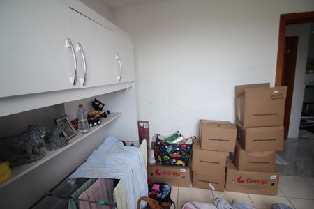 Quarto 1 de apartamento à venda com 2 quartos, 45m² em Santa Maria, Contagem