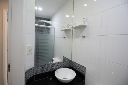 Casa de condomínio à venda com 122m², 3 quartos e 1 vagaBanheiro Social